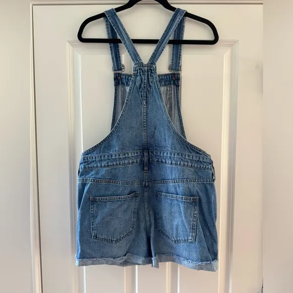 Madewell Adirondack Raw-Hem Short Overalls SZ M Denim