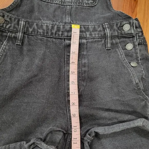 Madewell Adirondack Short Overalls in  Washed Black Size Small
