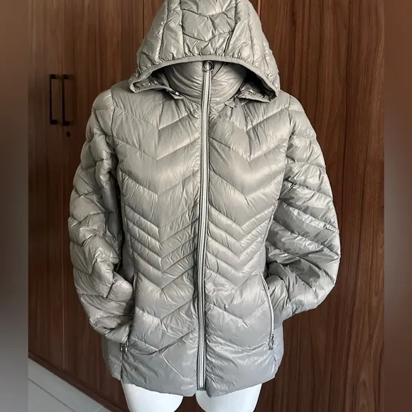 Michael Kors Puffer Jacket Size M