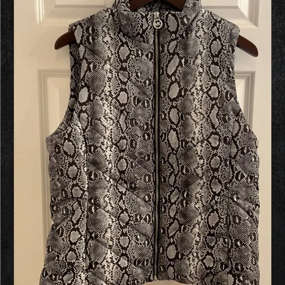 MICHAEL Michael Kors Snakeskin Print Puffer Vest - NWT - Large