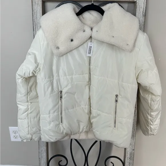 Nicole Miller Reversible Cream Puffer Jacket Size Large