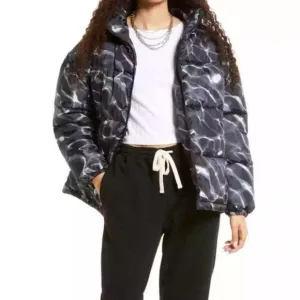 Nordstrom BP. Black and white pool ripple oversized puffer jacket