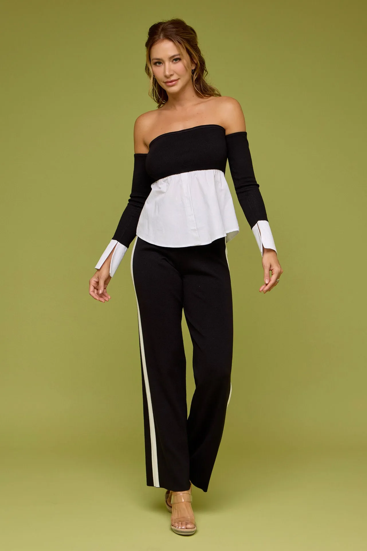 Peek-A-Shoulder Knit Top With Pants Set