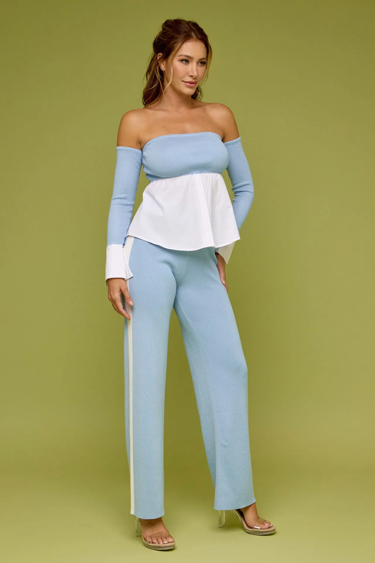 Peek-A-Shoulder Knit Top With Pants Set