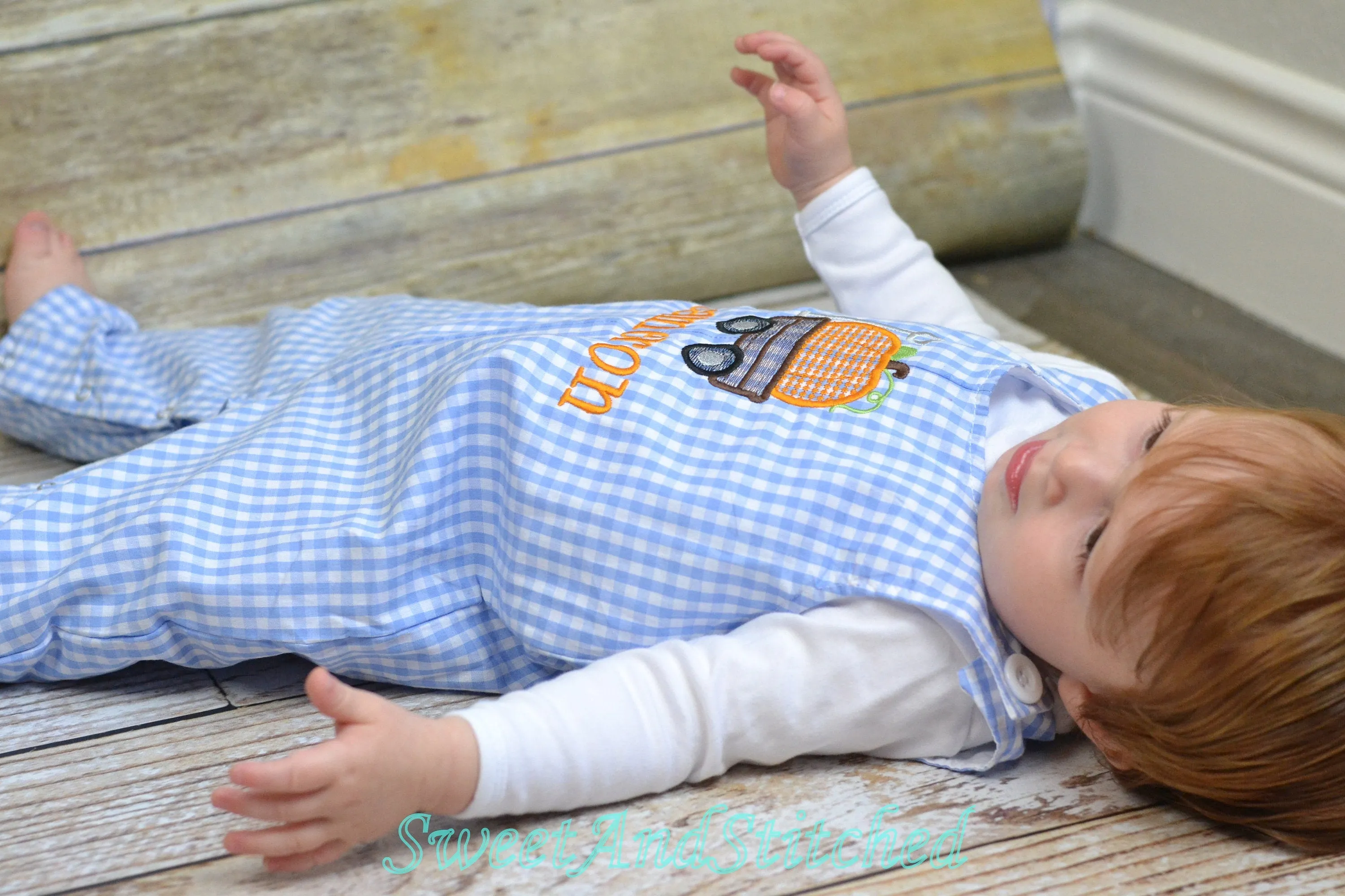Personalized Boys Pumpkin outfit with pumpkin wagon design and name - Baby Boy fall, halloween, thanksgiving Outfit, thanksgiving overalls
