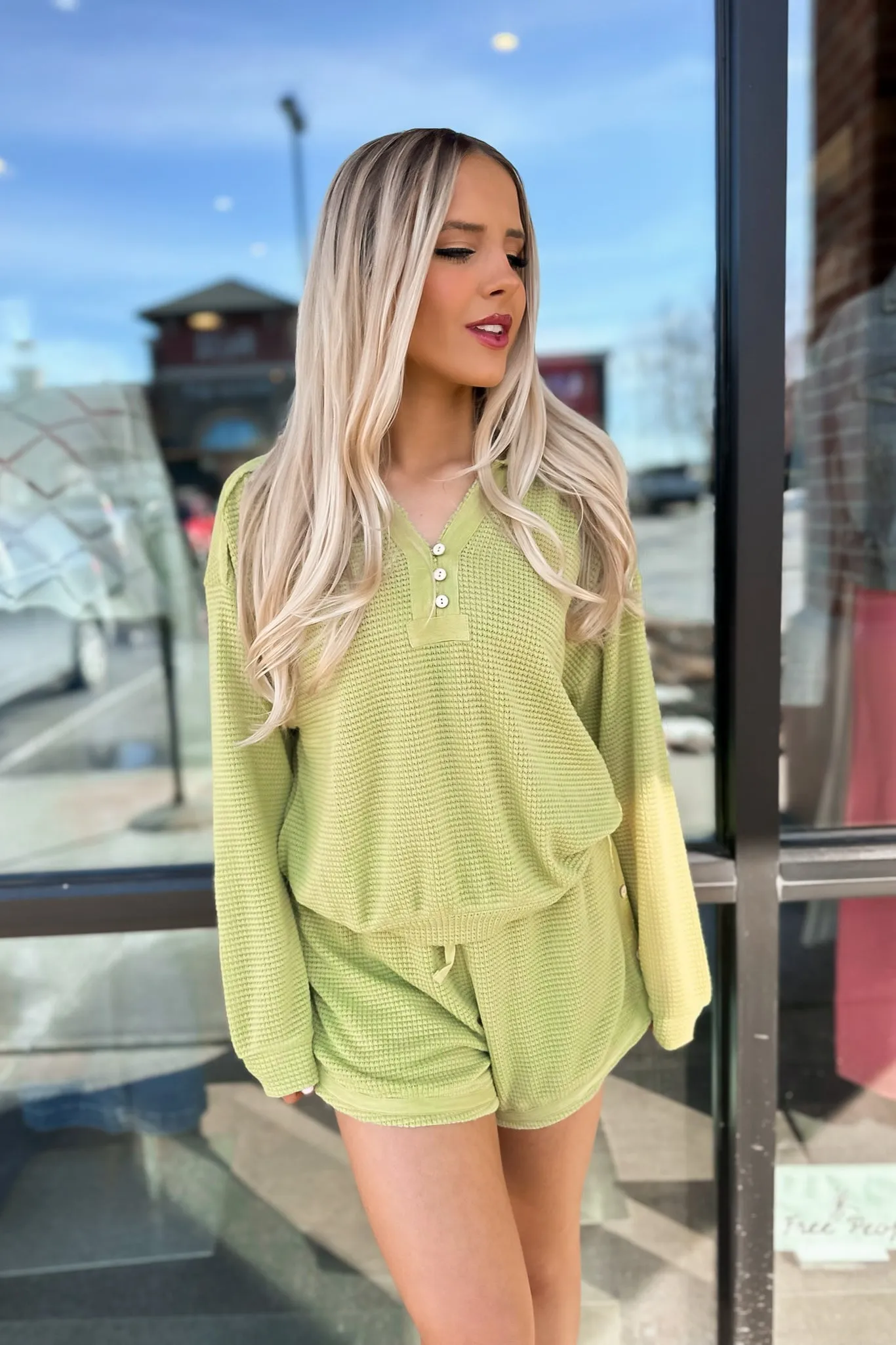 Pistachio Waffle Top