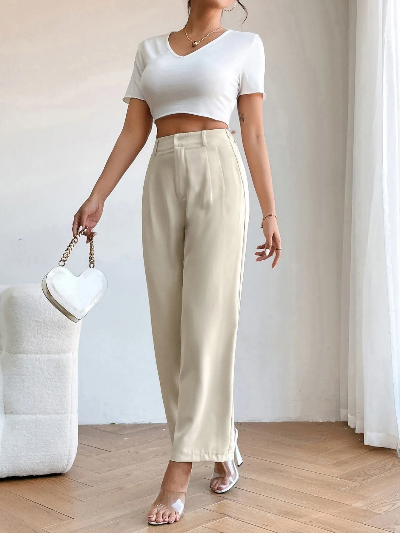 Plicated Detail Straight Leg Pants