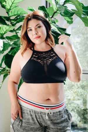 Plus Size Floral Cutout Seamless Crop Top