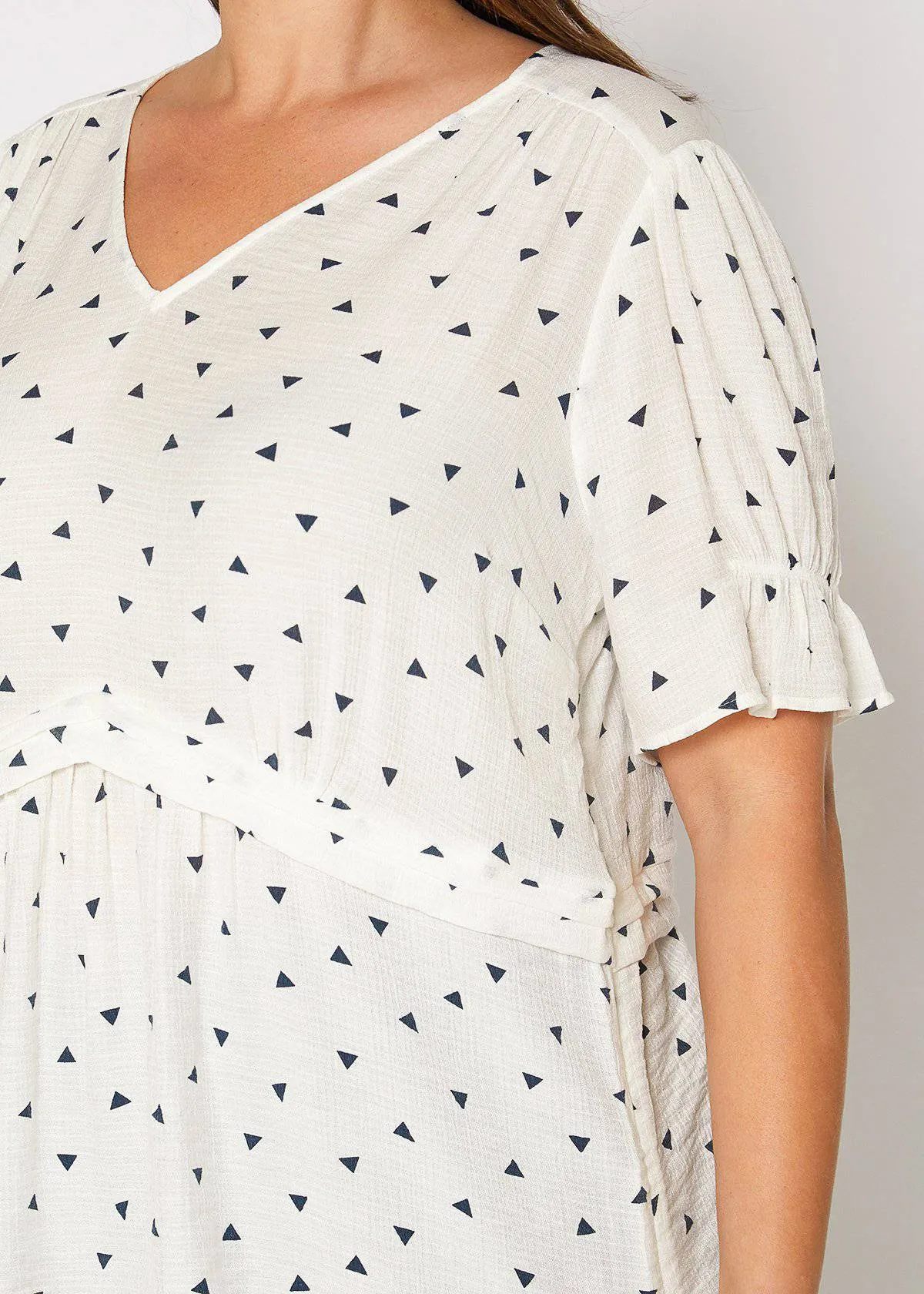 Plus Size Triangle Print Puff Sleeve Blouse in White Triangle by Shop at Konus