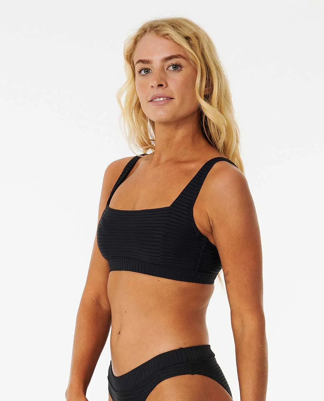 PREMIUM SURF D-DD CROP - BLACK