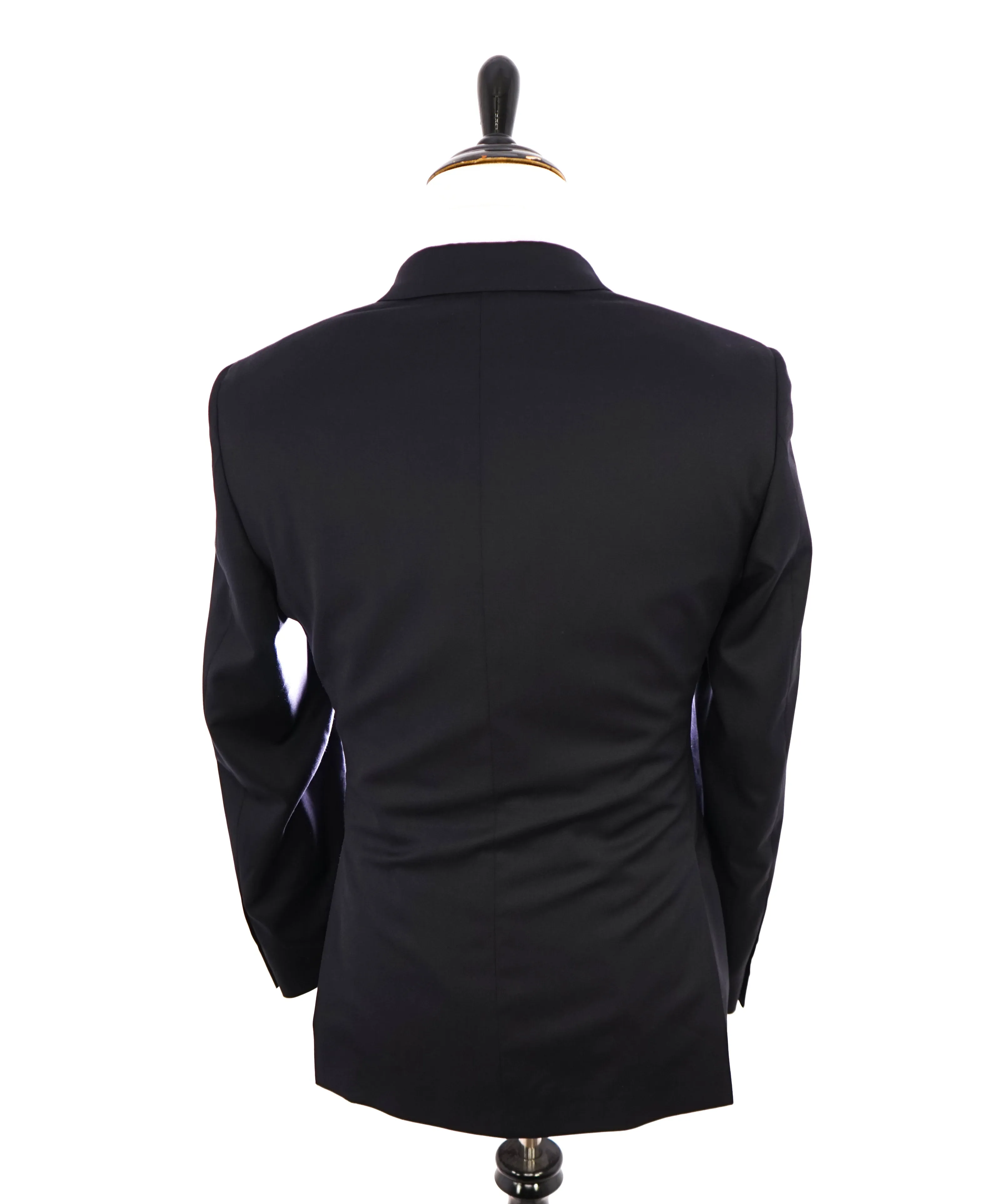 SAMUELSOHN - For SFA Super 120’s "REDA Fabric" Solid Navy Suit - 40R
