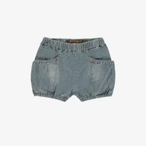 Short coupe décontractée en denim rayé, bébé  || Loose fit short in railraod denim, baby