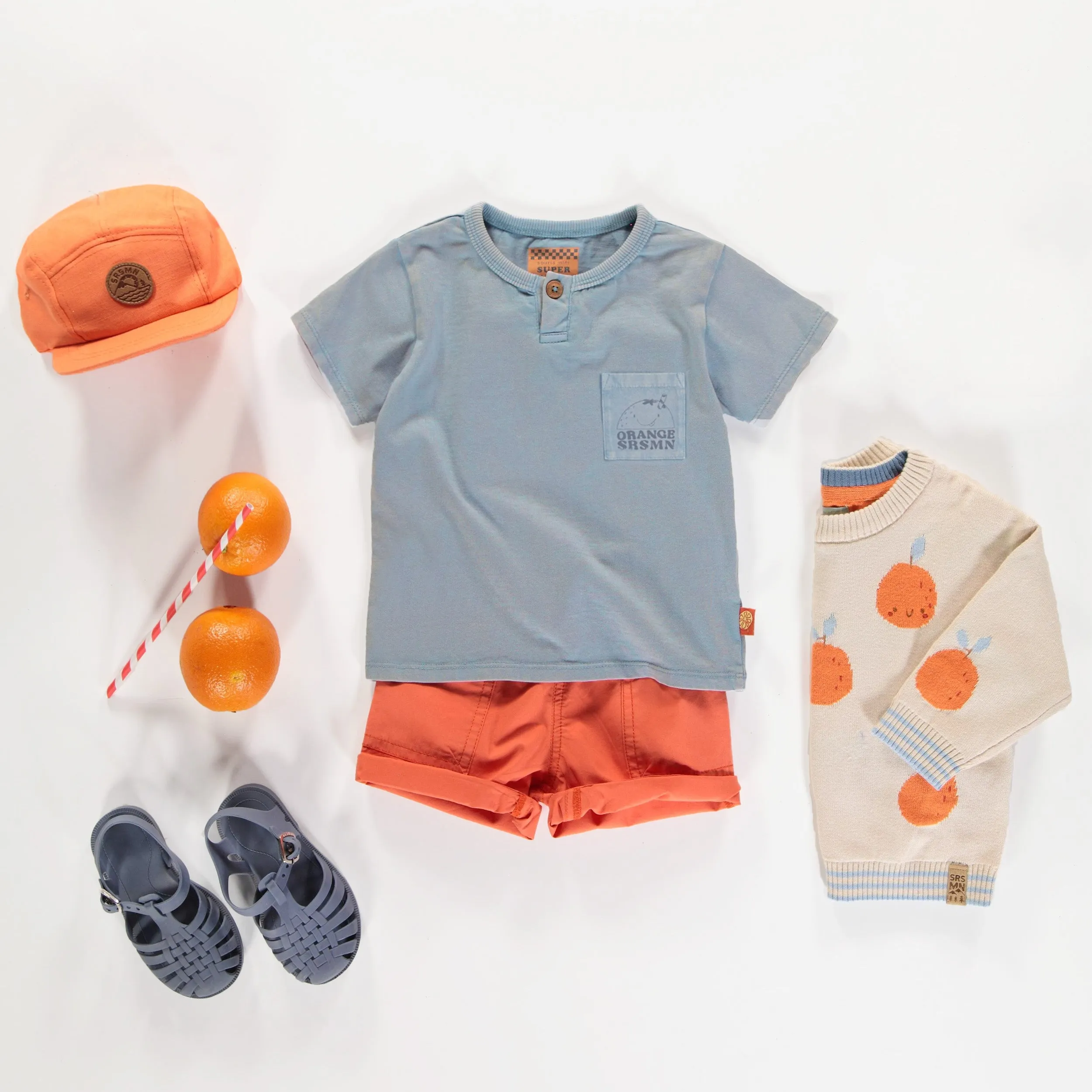 Short coupe décontractée orange en toile, bébé || Orange relaxed fit short in canvas, baby