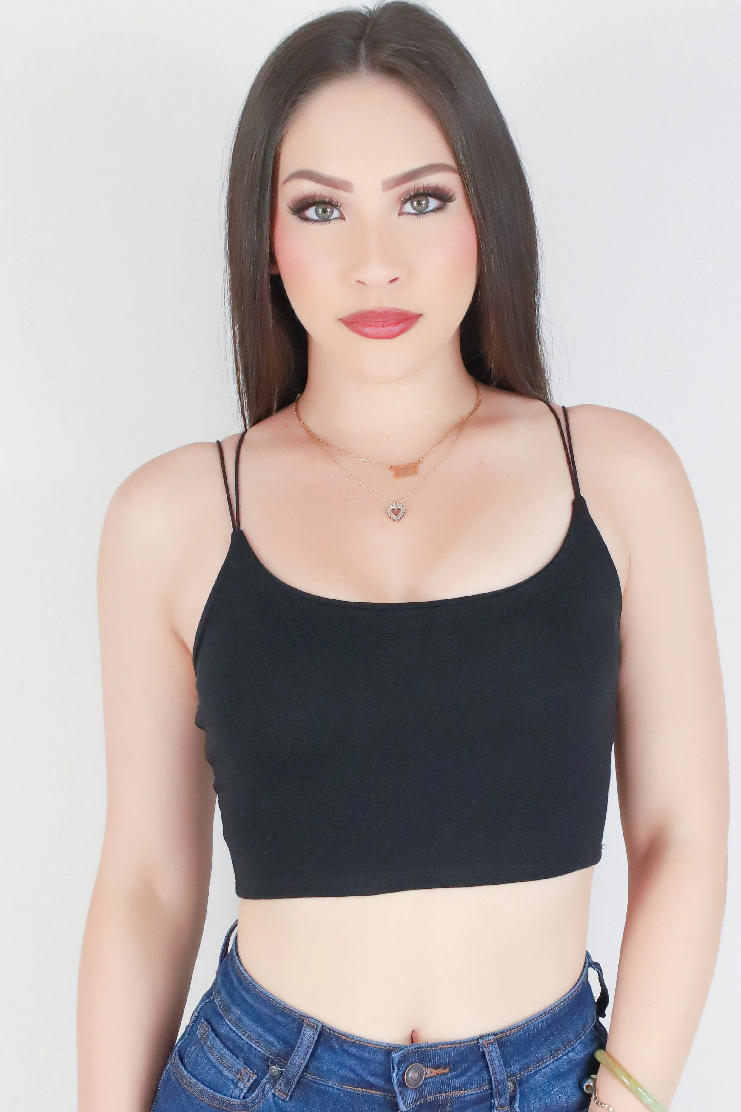 STICK TO THE BASICS CROP TOP