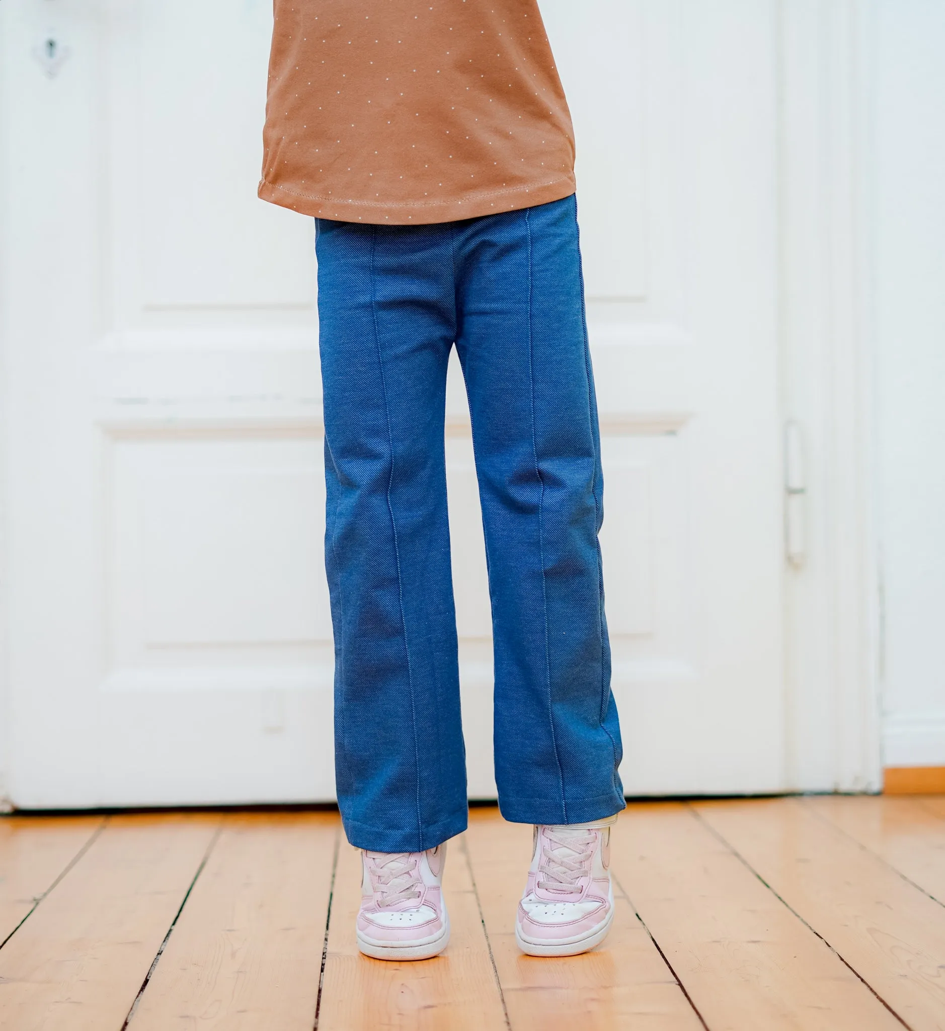 Straight leg pants