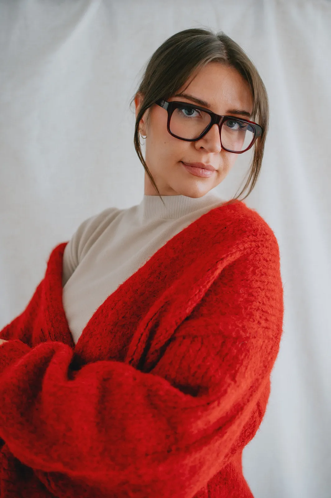 The Marlowe Cardigan - Taylor's Red - PLUS