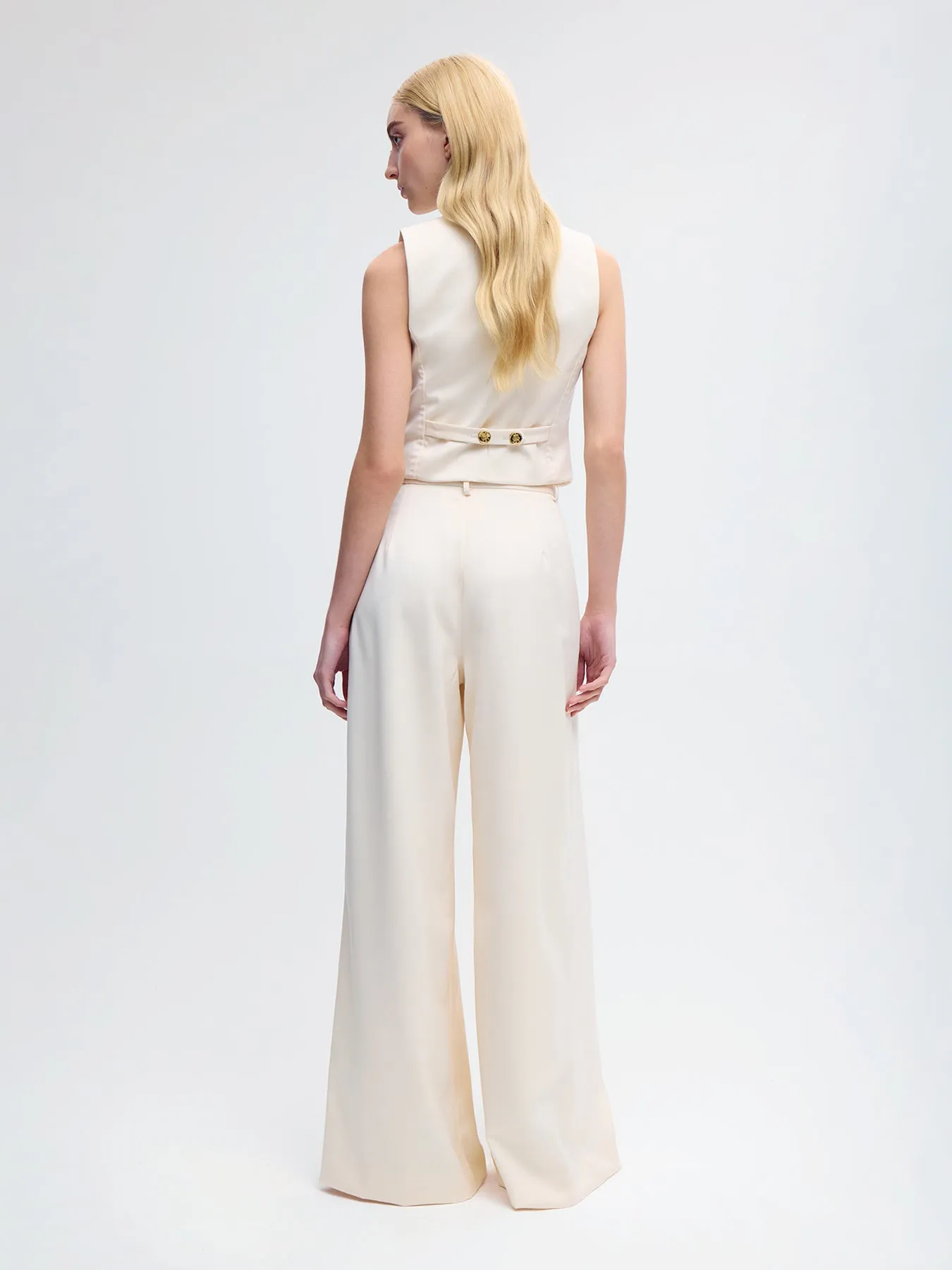 V-Neck Wool Vest In White