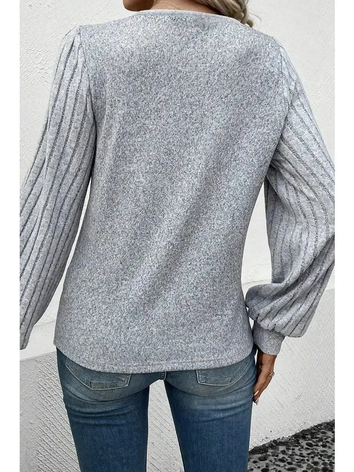Veda Buttoned V Neck Ribbed Puff Sleeve Top