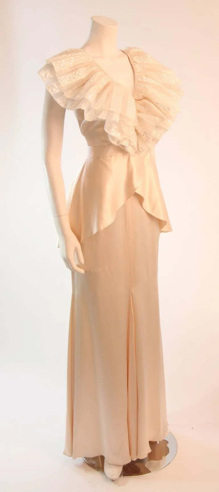 VICKY TIEL Ruffled Lace Gown with Open Back