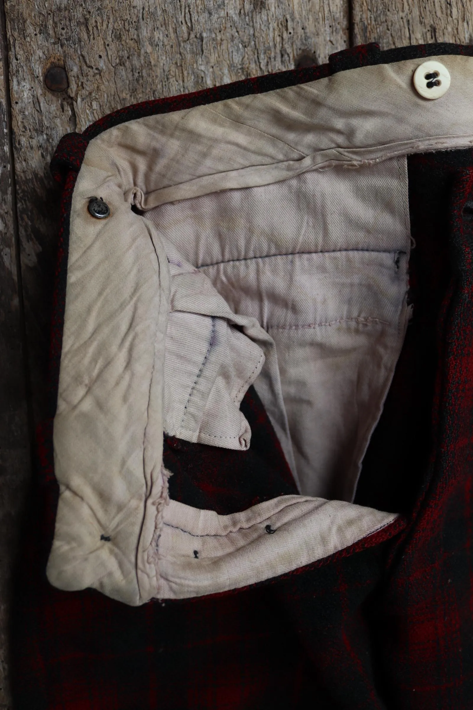 Vintage 1930s 40s wool trousers - red and black checked plaid pants - hunting breeches - jodhpurs with suspender buttons - 31" x 26"