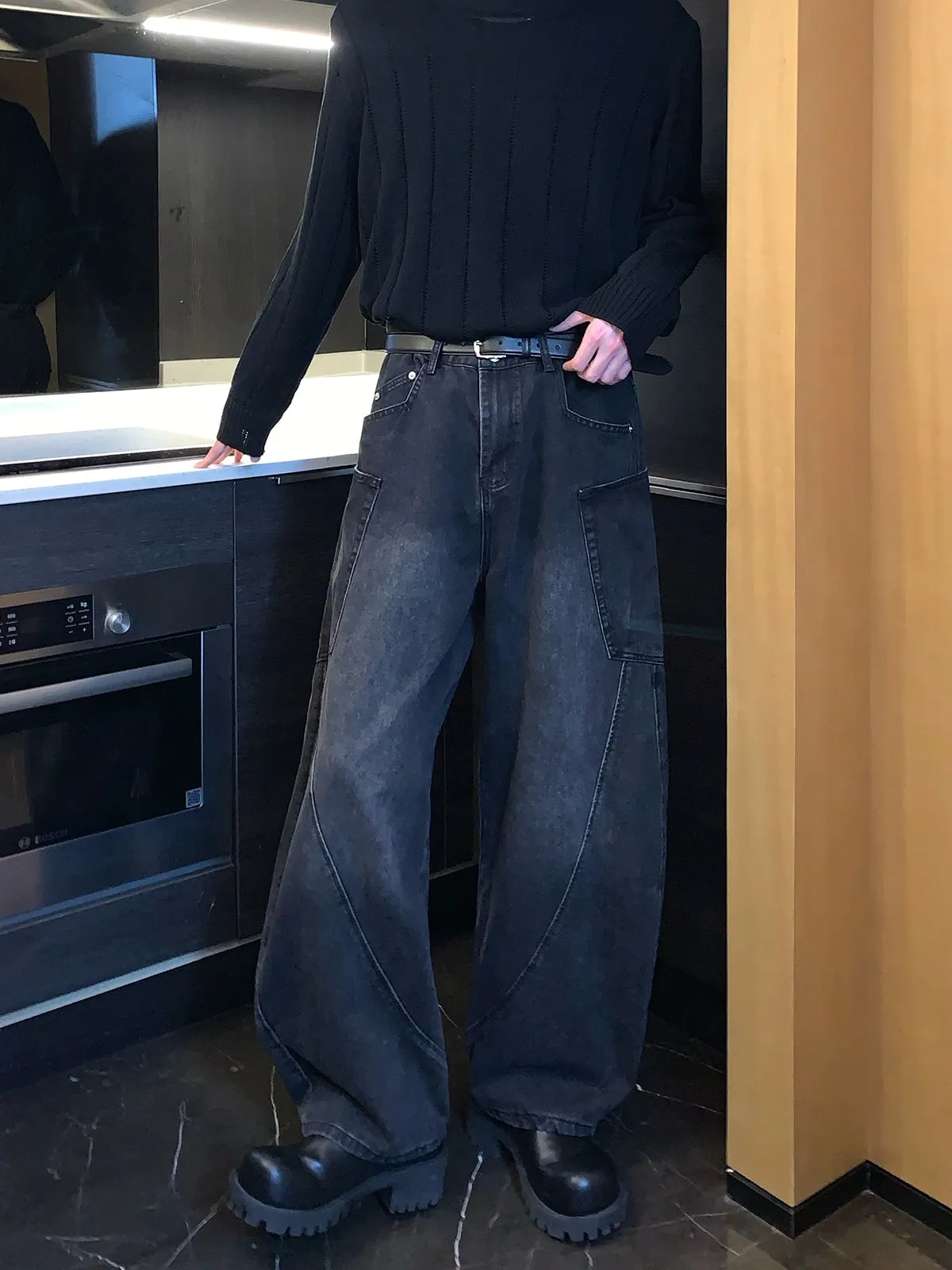 Washed Distressed Straight-leg Jeans