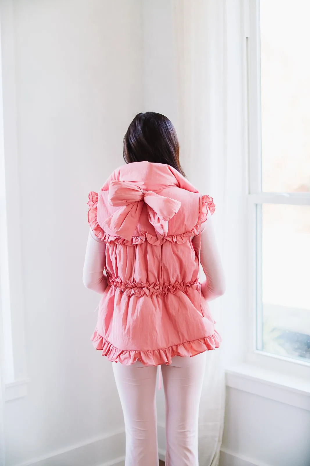 Watch Me Walk Away Bow Puff Vest - Pink