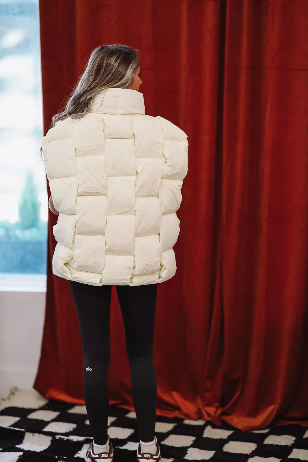 Woven Checks Puffer Vest -Ivory (FINAL SALE)