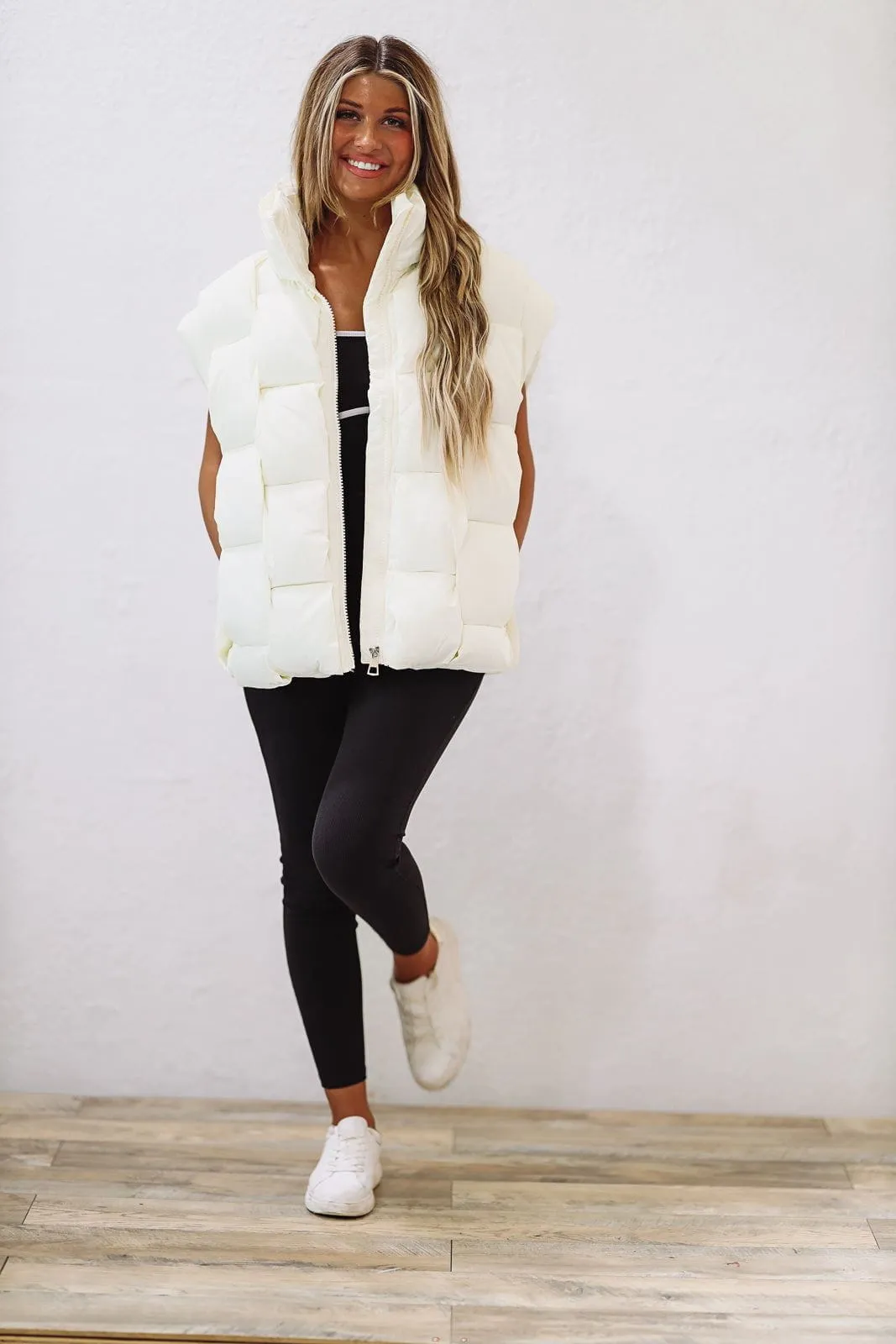 Woven Checks Puffer Vest -Ivory (FINAL SALE)