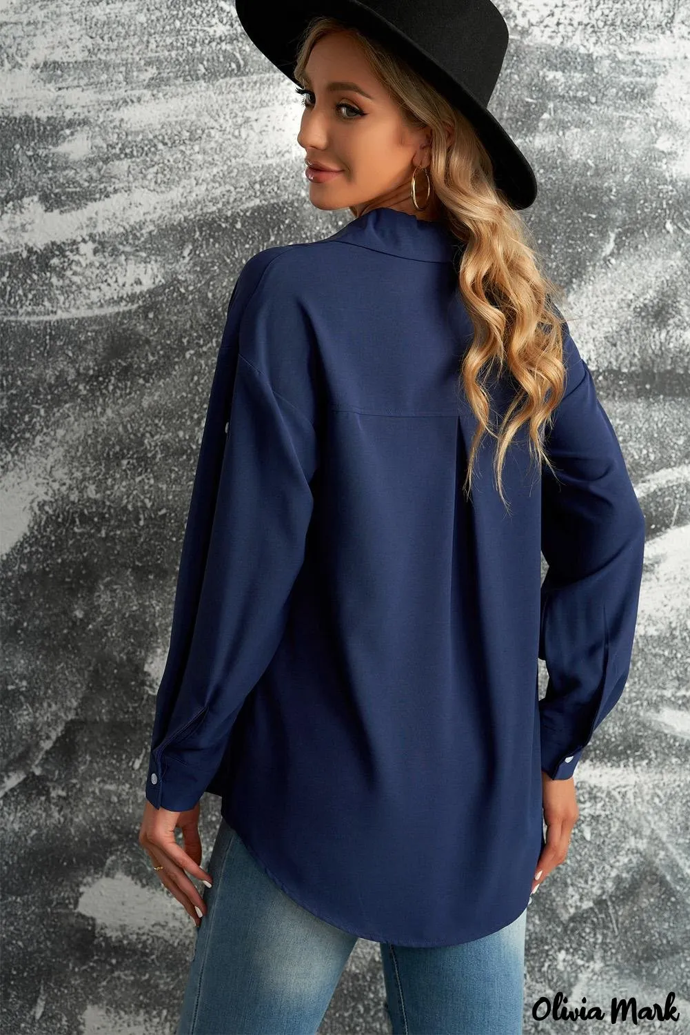 Xieyinshe - White buttoned shirt with long sleeves and plain pocket