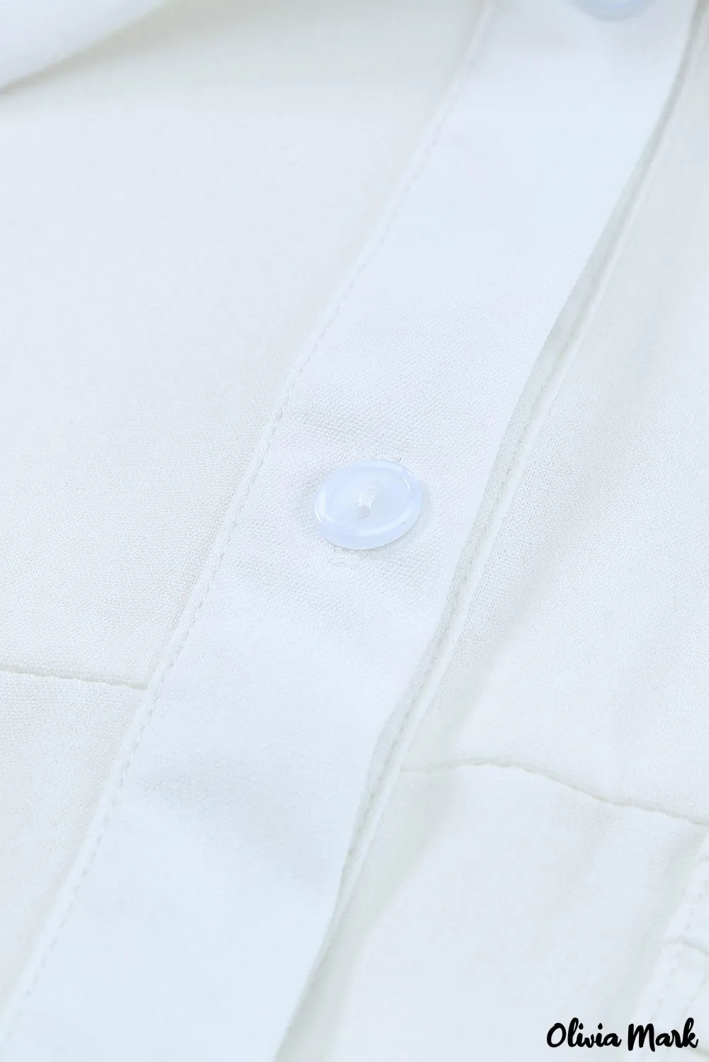 Xieyinshe - White buttoned shirt with long sleeves and plain pocket