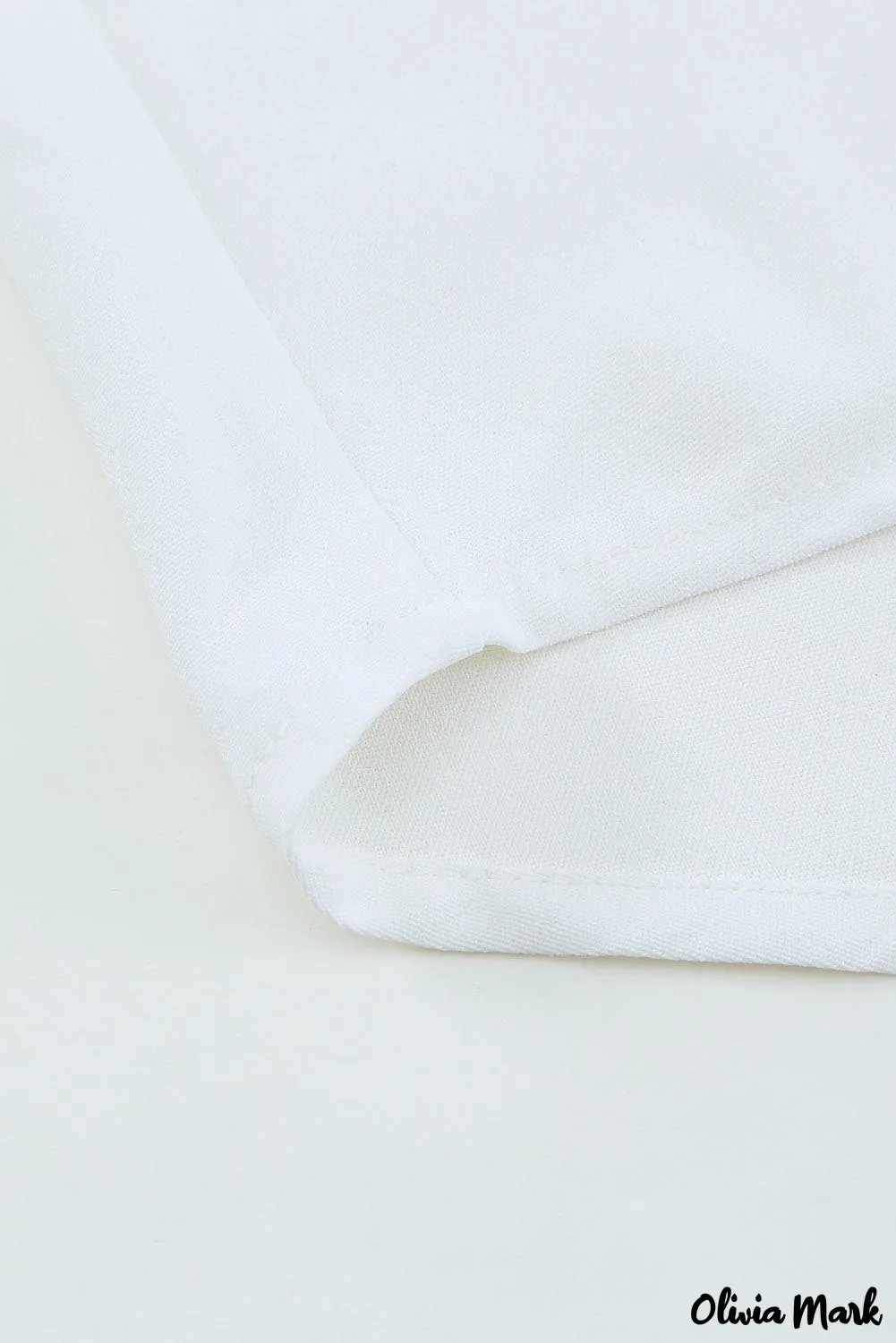 Xieyinshe - White buttoned shirt with long sleeves and plain pocket